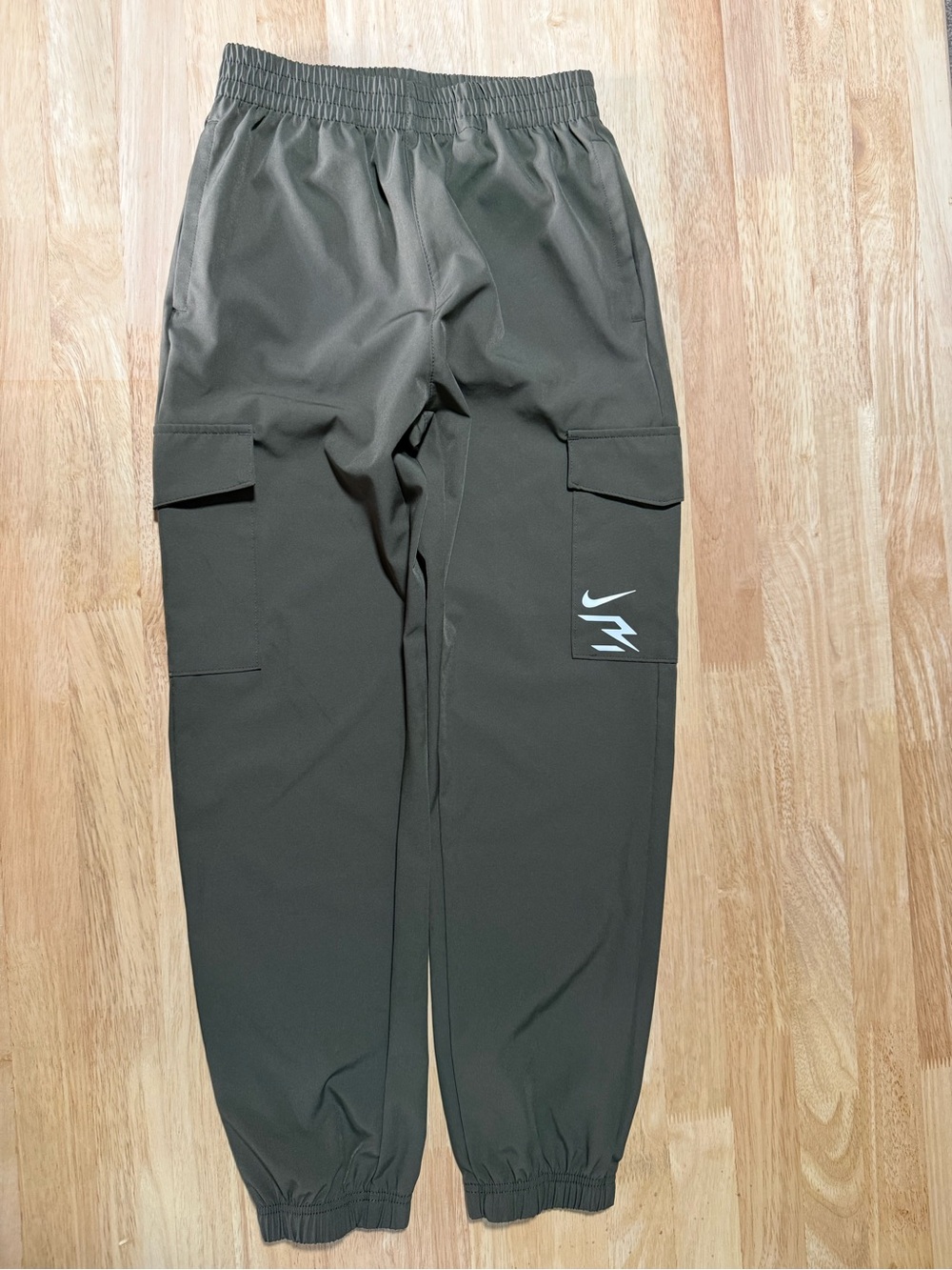 3BRAND by Russell Wilson Youth Cargo Track Pants Olive Green Size M 10-12